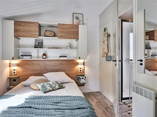bedroom Mobile home V.i.P prestige 3 bedrooms, 2 bathrooms, air-conditioned, 6 people - Campsite La Siesta | La Faute sur Mer